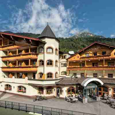 Alpinresort Stubaierhof Hotel Exterior