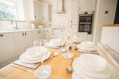 Tysylfaen Brecon Beacons Отели в г. Лланфиейнджел Кумду вит Булч энд Катедин