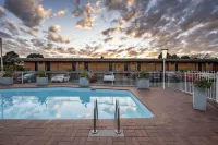 Panorama Bathurst - Pools