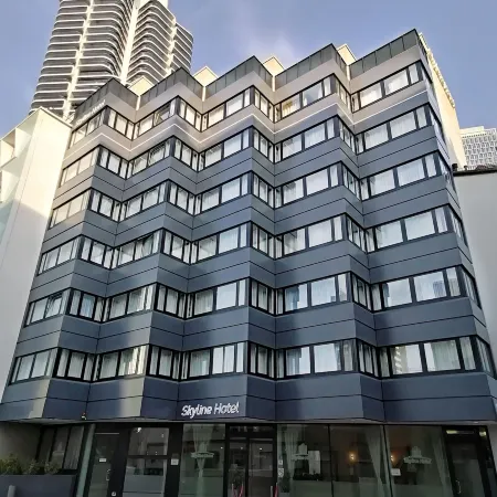 Skyline Hotel City Frankfurt Отели рядом с достопримечательностью «Нидеррад»