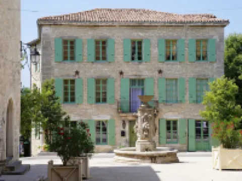 Maison d'Hotes la Gourguille Hoteles en Barjac