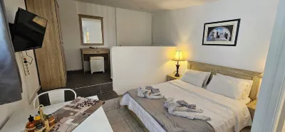 룸-플레저 룸 3 바이 더 씨 페리사 호텔