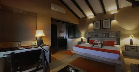 Pugdundee Safari- Denwa Backwater Escape