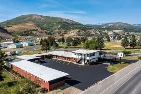 Copperhead Lodge Отели в г. Анаконда