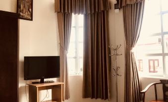 Nam Long Hotel