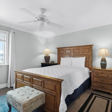 Sunset Harbor Palms 2-301