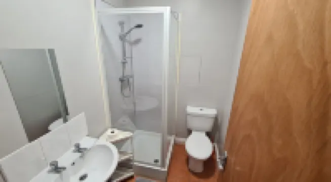 Waterworks En Suite Rooms with Private Living Room