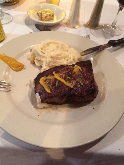 Cuisine Epe Resort Photo