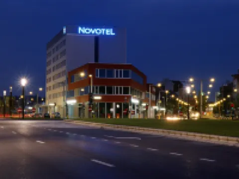 ノボテル ルーベン セントラム ルーベンのホテル