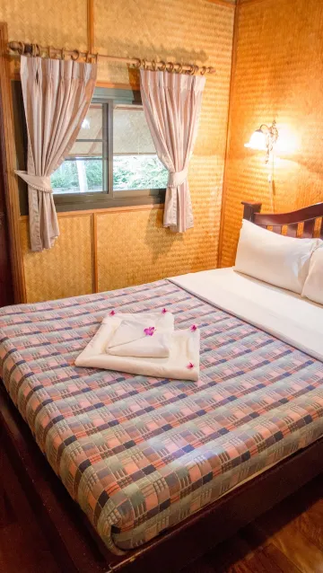 ห้องสแตนดาร์ด เตียงใหญ่ 1 เตียง