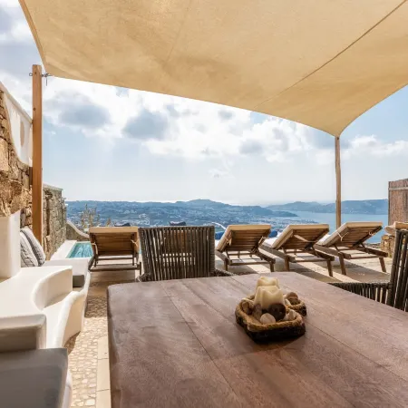 Mykonos Divino
