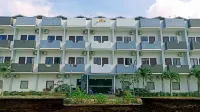 Yunna Hotel Express Lampung Hotels in Pahoman