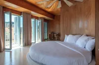 ルームス・ホテル・バトゥミ - 屋上プール
