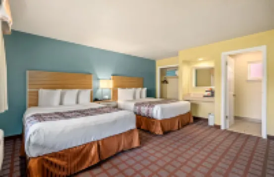 艾維紐因道恩湯聖路易斯奧比斯波 聖路易斯－奧比斯波酒店