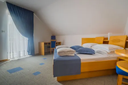 Villa Nena Отели в г. Jesenice