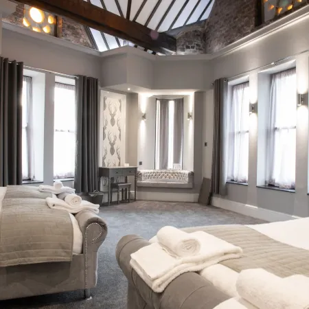 The Glebe Hotel Отели рядом с достопримечательностью «Эвертон»