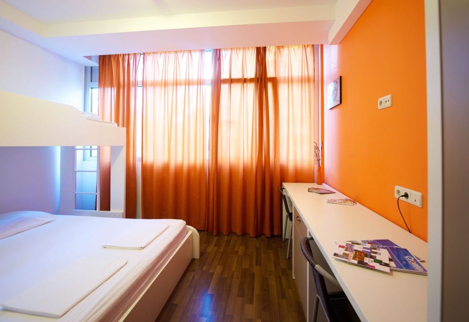 Zagreb Hostel Life