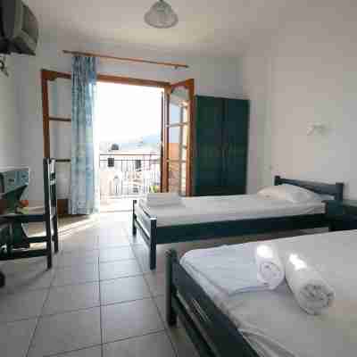 Mimoza Studios Rooms