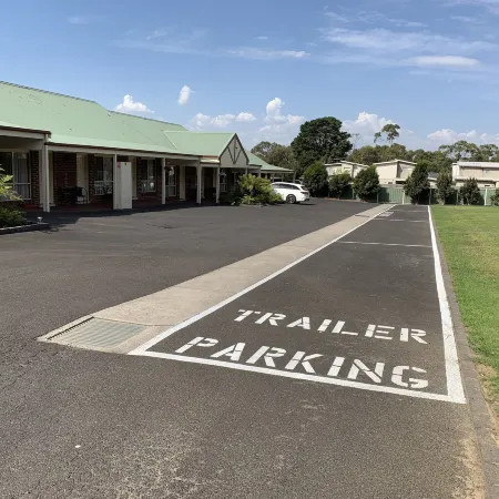 Arthur Phillip Motor Inn