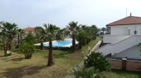 King's House Hotel Resort - Pools