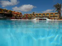Aparthotel la Piramide - Pool