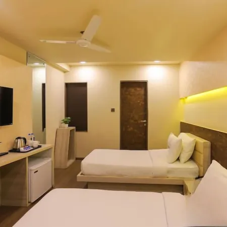 Hotel Sonash by Golden Treat