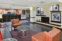 Hampton Inn Hinesville Hôtels à : Hinesville