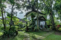 Nurture Wellness Village Hotels in Тагайтай