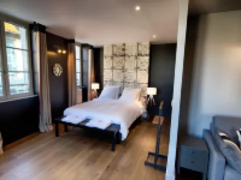 Le Comptoir du Voyageur Hotels in Arbois
