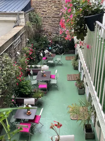 Garden Hotel Rennes Centre Gare