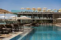 Waterfront - Rooftop Pools