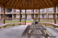 Airport Inn - Parkering