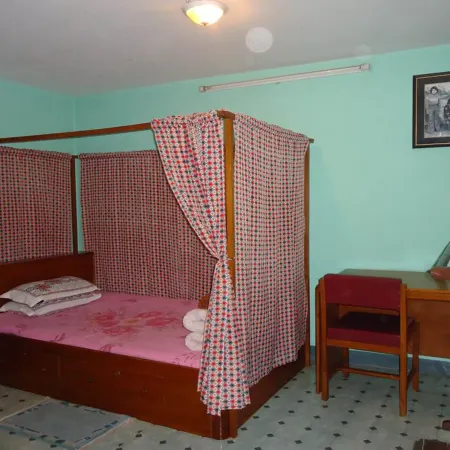 Sanu House