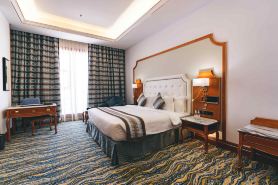 Iridium Hotel