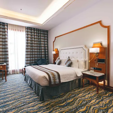 Iridium Hotel