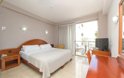 Hotel Marfil Hotel di 
