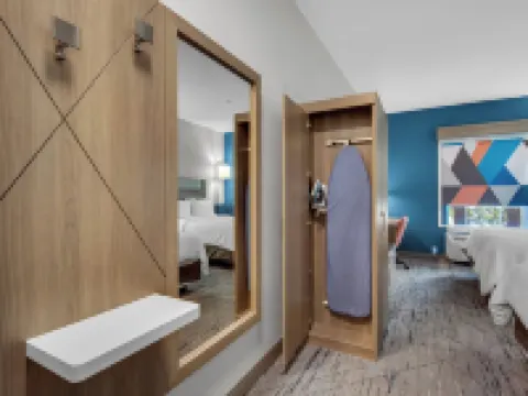 Holiday Inn Express & Suites DESTIN E - COMMONS MALL AREA by IHG Hotels in Destin