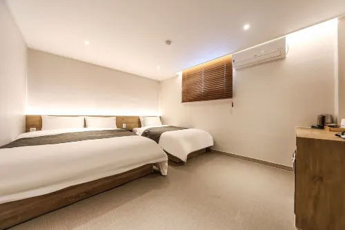 ガヤ ミニ ホテル - 駐車場