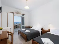 Porto Villa Hotel berhampiran Pantai Vlychada