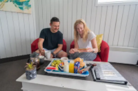 探險家汽車旅館和公寓