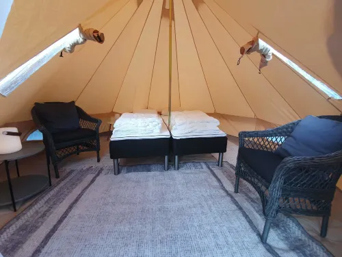 Dalsøren Camping og Hytter Hotels in Lusters kommun