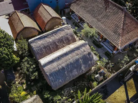 Pondok Kana and Hostel by  Ecommerceloka
