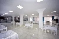 Skyview Hotel by Livvo - Apartments