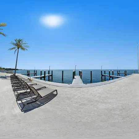 La Siesta Resort & Villas