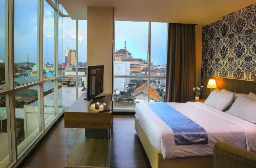 Odua Weston Jambi Hotel Hotel di Pasar Jambi