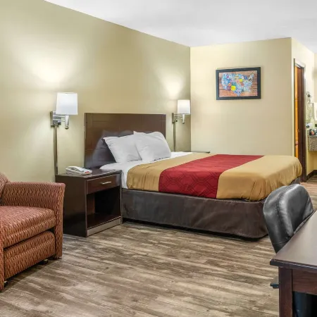 Econo Lodge Near Missouri University of Science and Technology