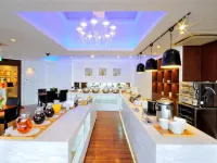 GRAND PARK HOTEL PANEX　CHIBA Отели рядом с достопримечательностью «Касори Мидден»