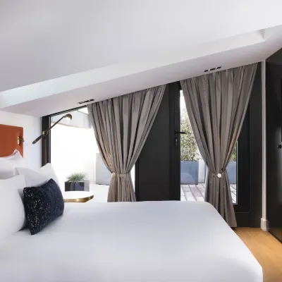 Hotel Cardinal Bordeaux Centre Hotels near St. Andre Cathedral (Cathedrale Saint-Andre)