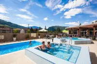 Best Western Plus Revelstoke Hotels in Revelstoke