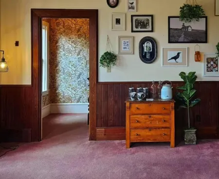 Dennen's Victorian Farmhouse Отели рядом с достопримечательностью «Mendocino Grove»